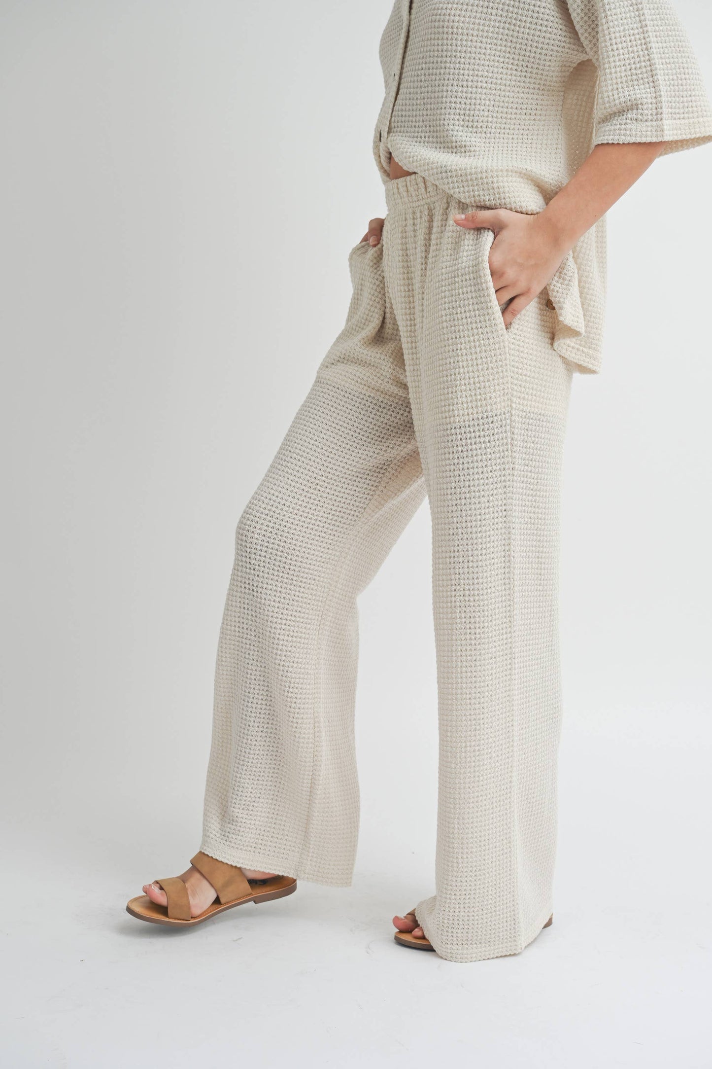MIOU MUSE - P3421ST WAFFLED FABRIC KNITTED PANTS