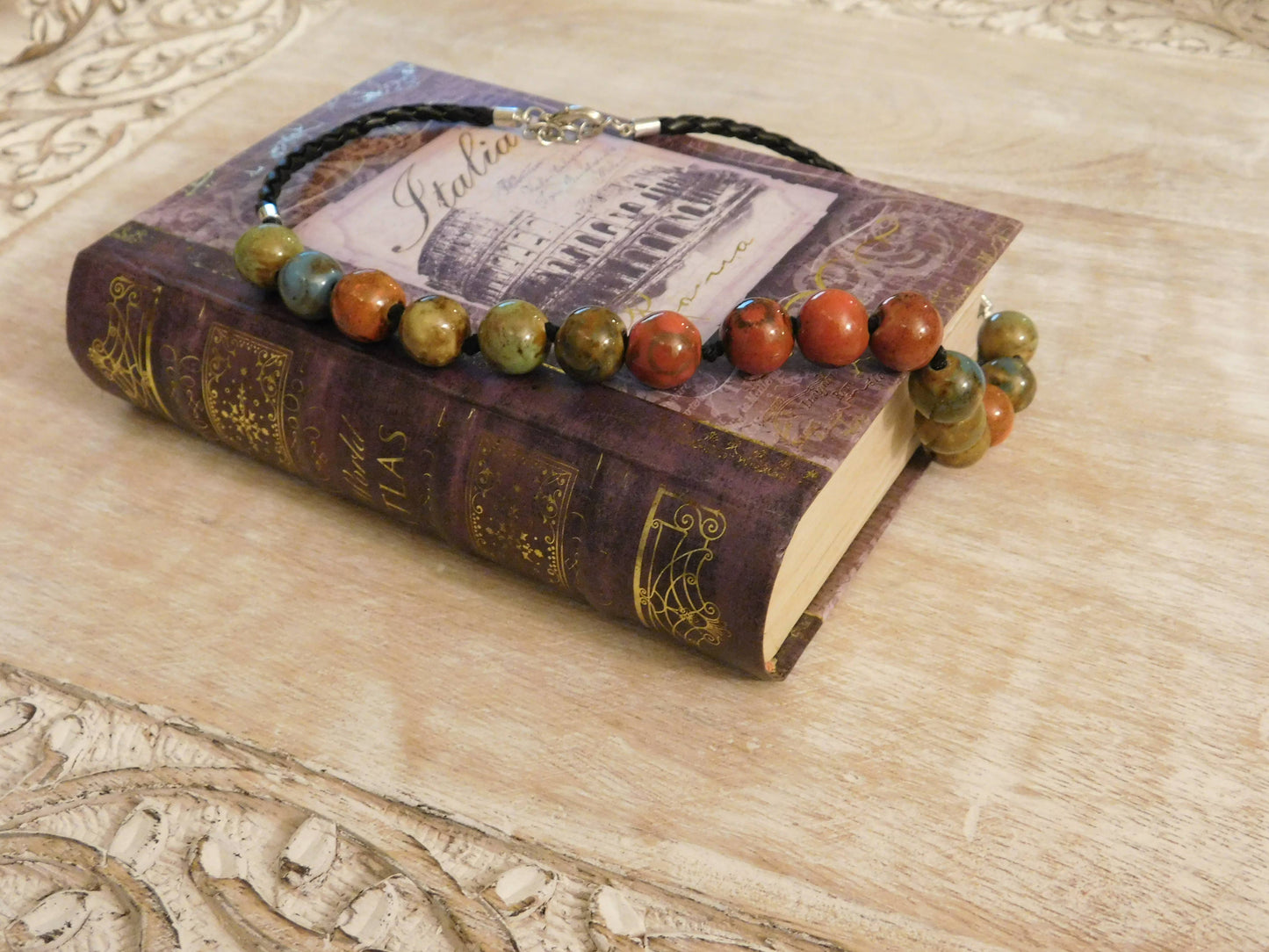 Clay Bead Short Necklace Round Beads