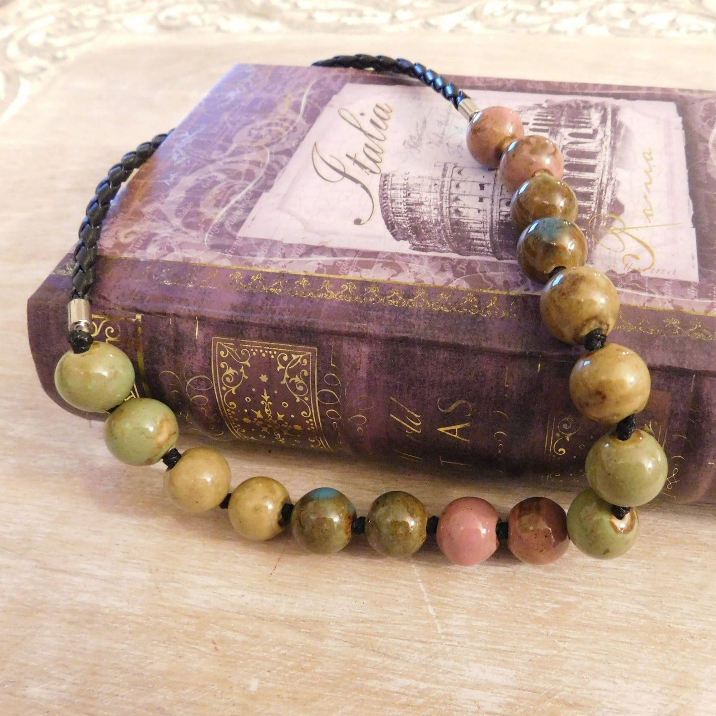 Clay Bead Short Necklace Round Beads