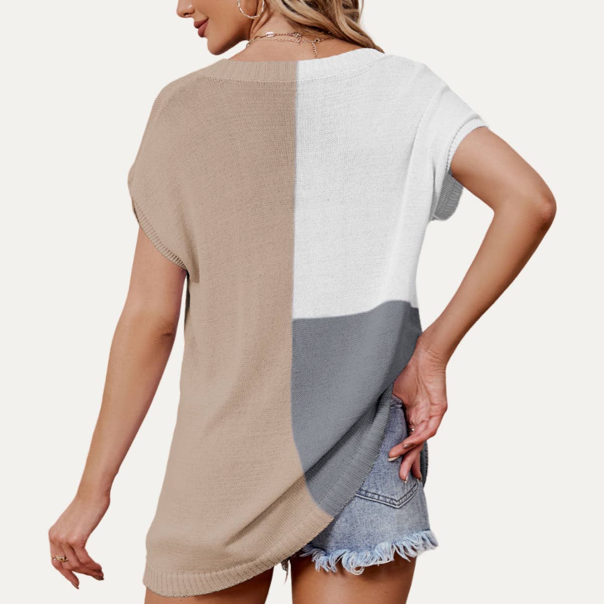 Leisure Time Color Block V-Neck Short Sleeve Knit Top