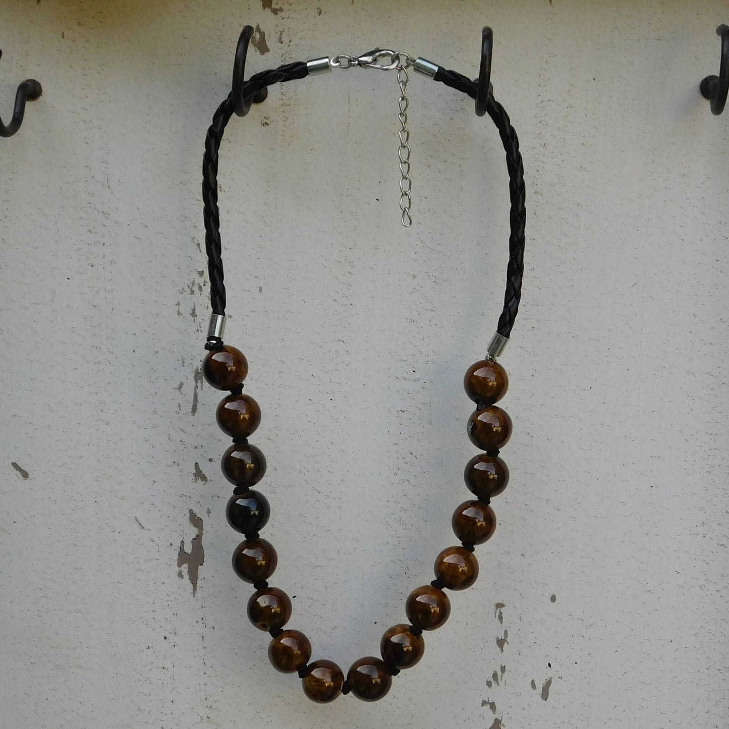 Clay Bead Short Necklace Round Beads