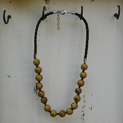 Clay Bead Short Necklace Round Beads