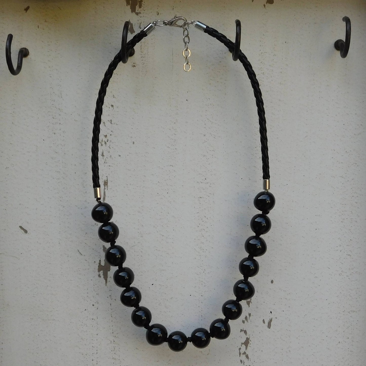 Clay Bead Short Necklace Round Beads