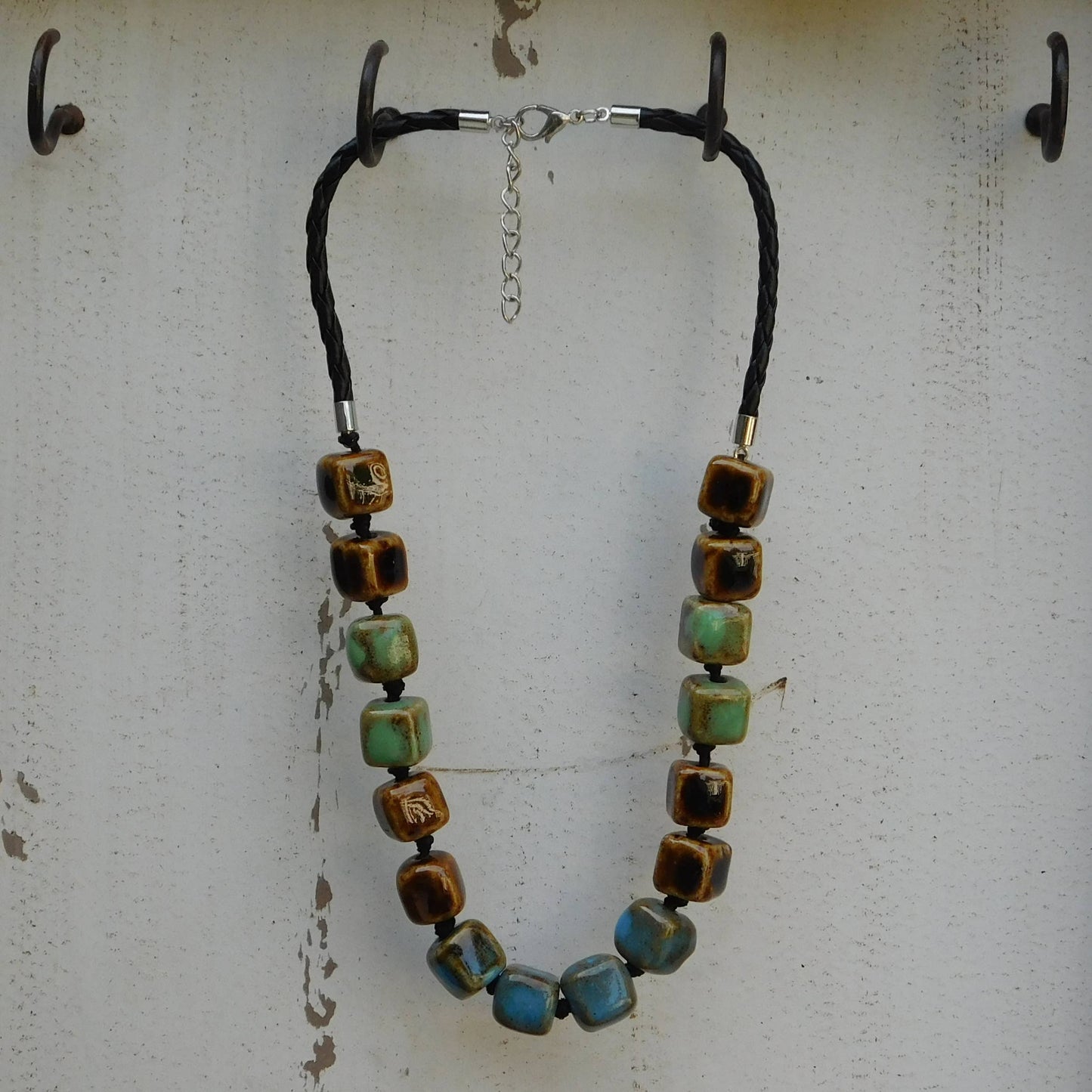 Clay Bead Short Necklace Square Beads