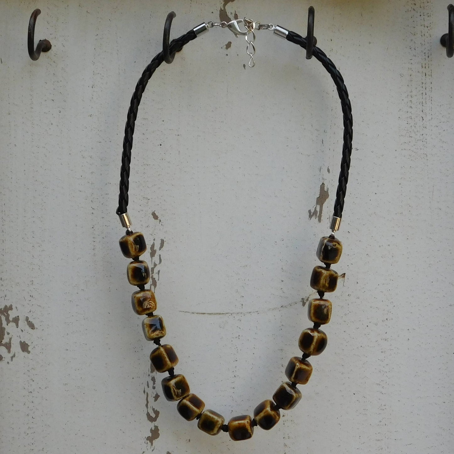 Clay Bead Short Necklace Square Beads