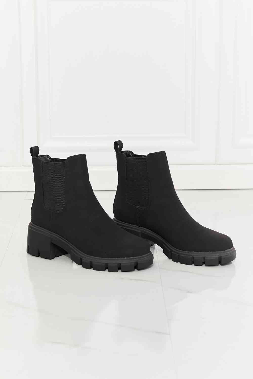 MMShoes Work For It Matte Lug Sole Chelsea Boots in Black - Dixie Hike & Style
