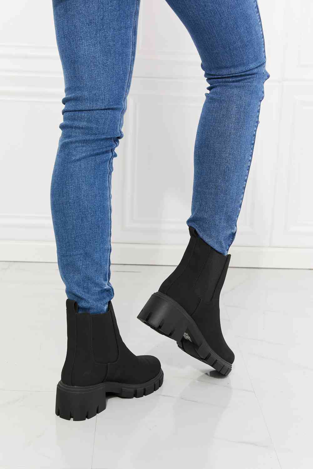 MMShoes Work For It Matte Lug Sole Chelsea Boots in Black - Dixie Hike & Style