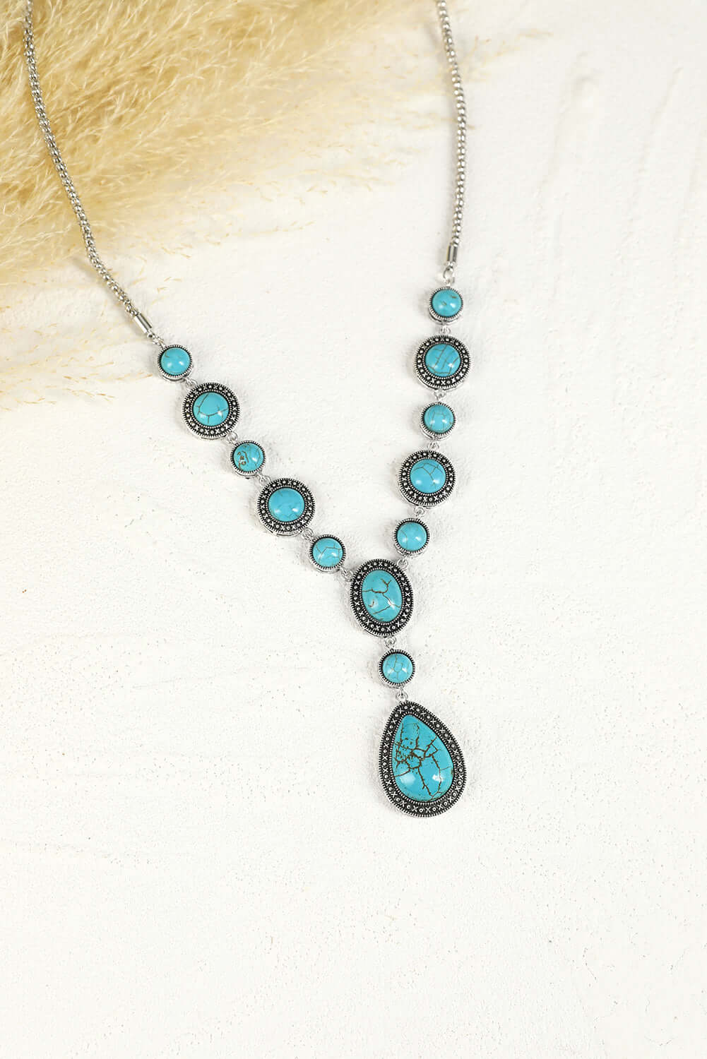 Green Crackle Turquoise Water Drop Accent Necklace - Dixie Hike & Style