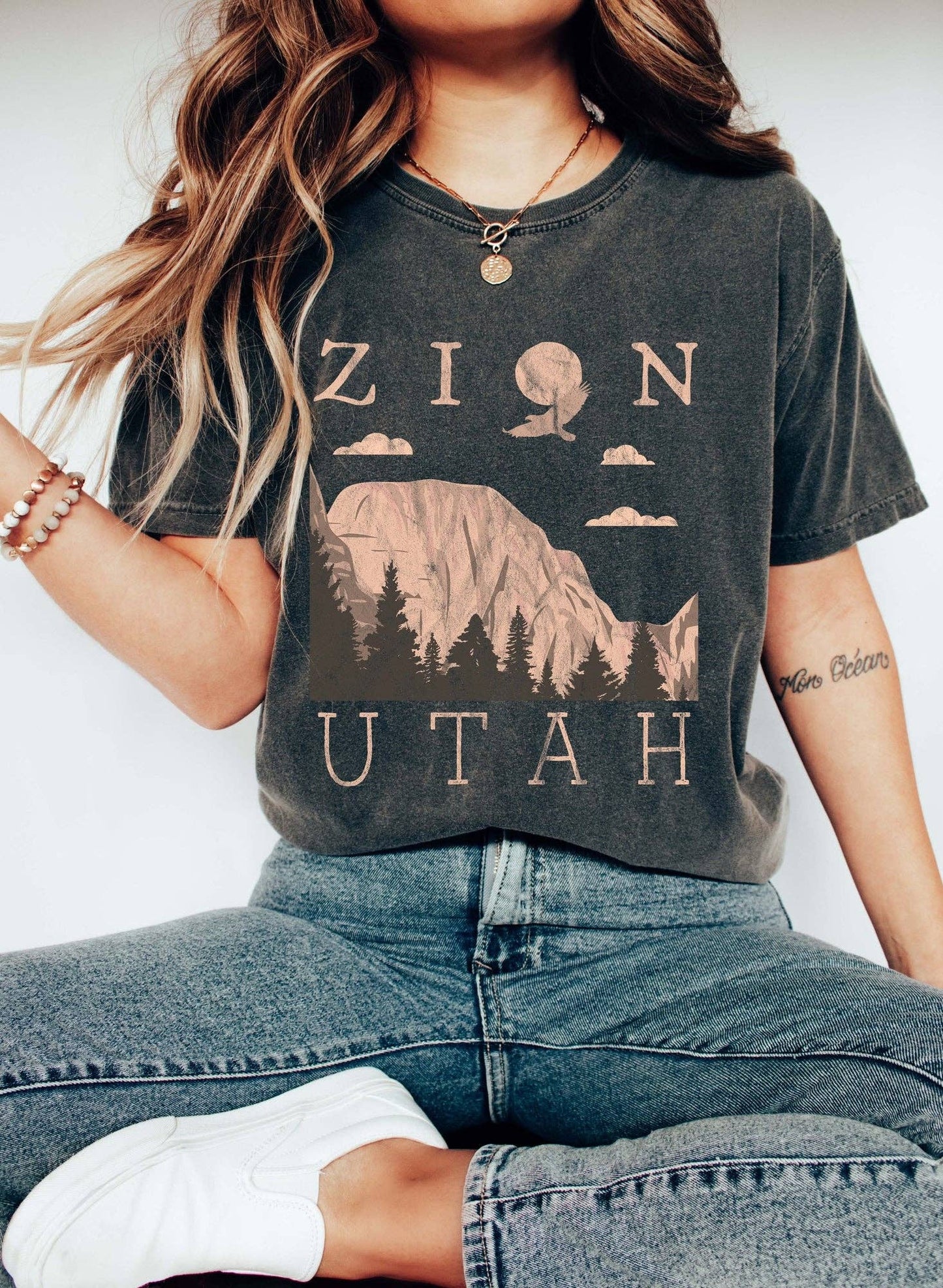 Zion National Park Boho Vintage T-Shirt