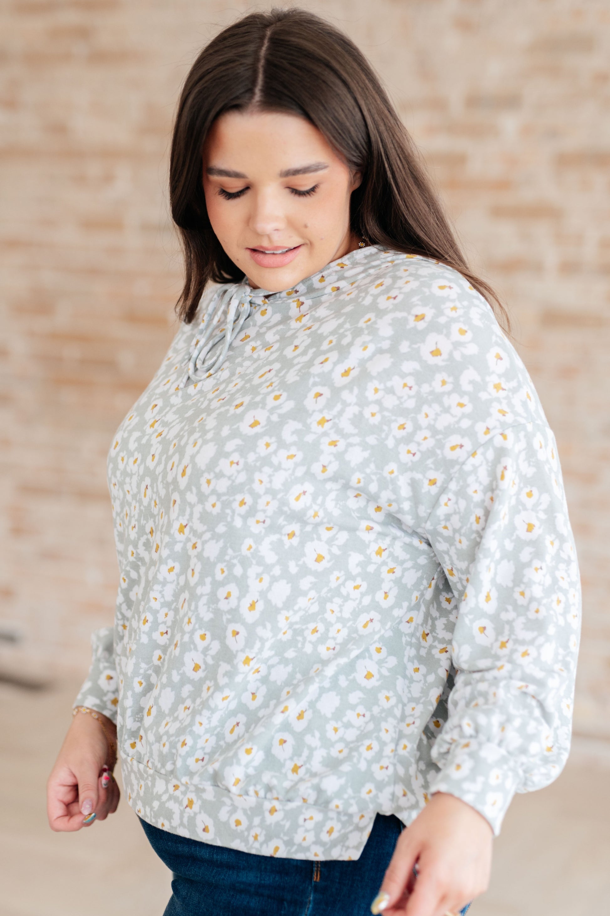 A Touch of Pollen Pullover Sweater - Dixie Hike & Style