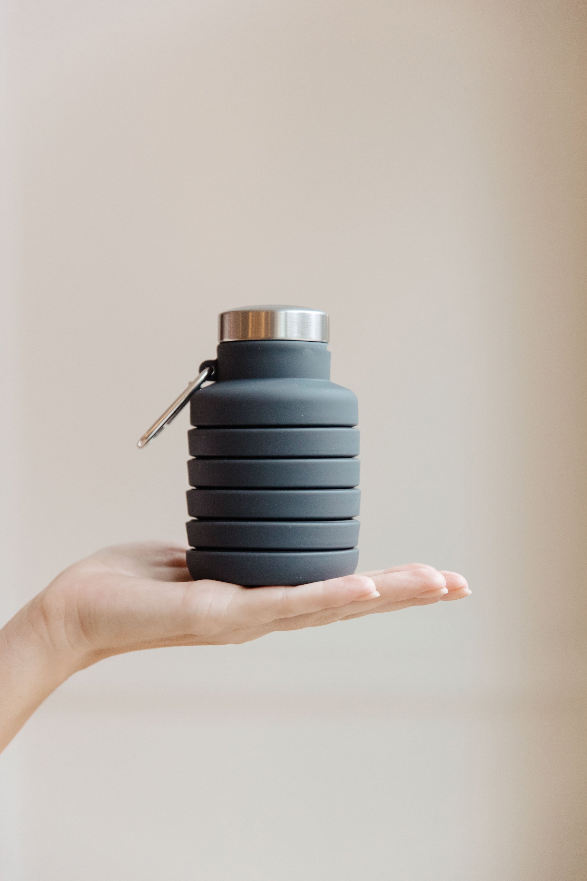 Collapsing Silicone Water Bottle in Black - Dixie Hike & Style