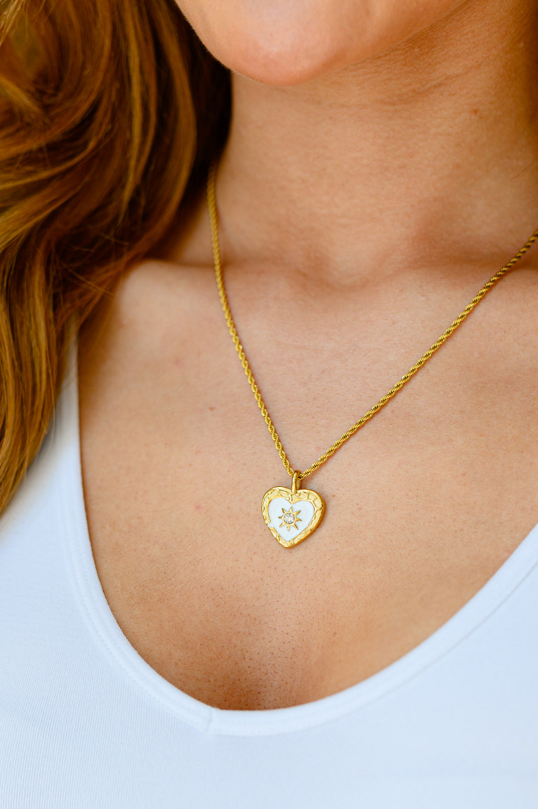 Sacred Heart Pendant Necklace - Dixie Hike & Style