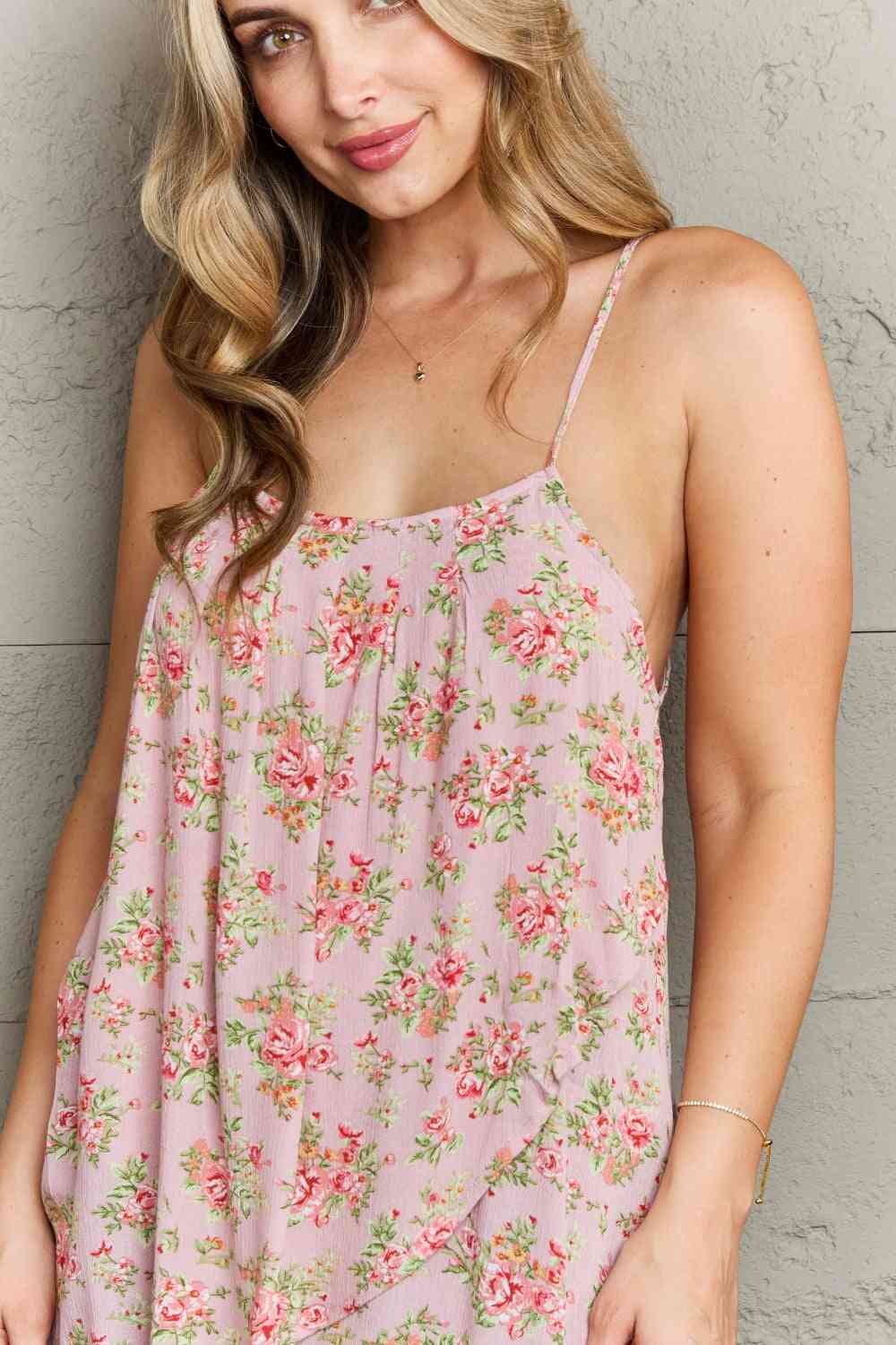 Ninexis Hang Loose Tulip Hem Cami Top in Mauve Floral - Dixie Hike & Style